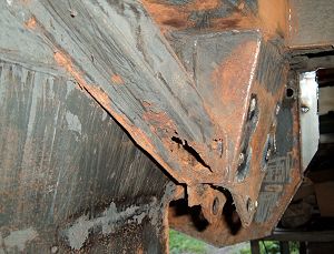 Watts Linkage reinforcement rust
